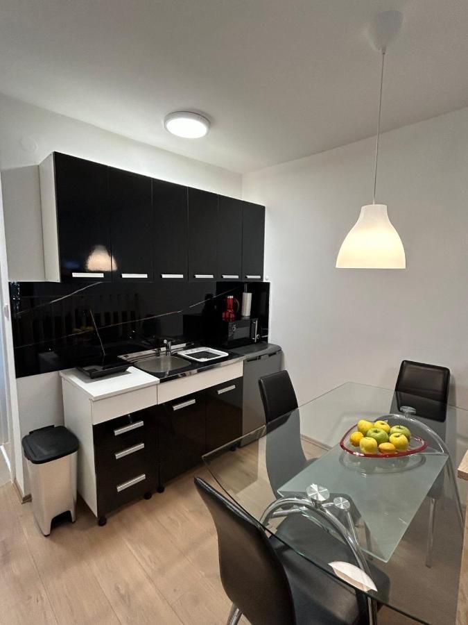 Md Studio Novi Sad Luaran gambar